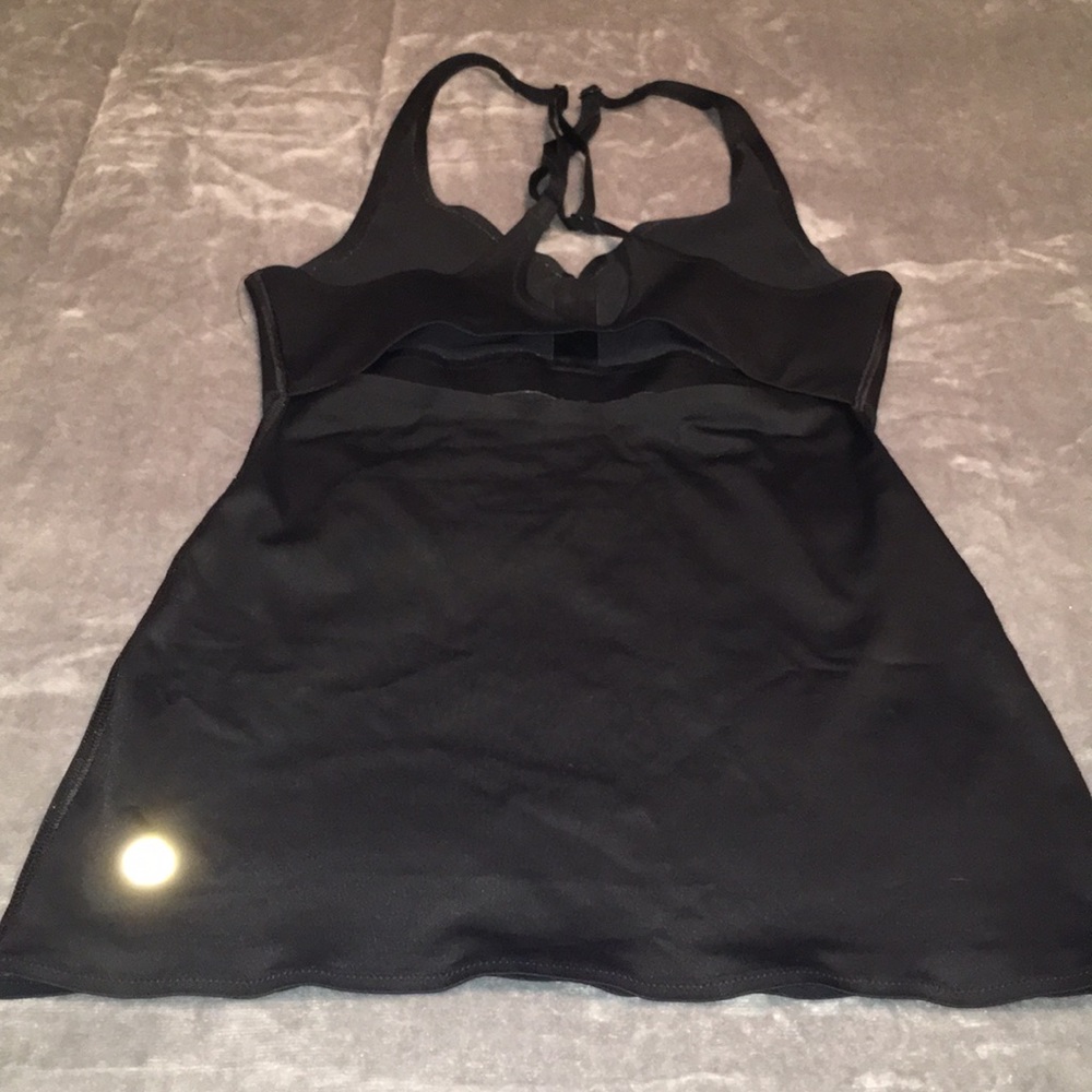 Lululemon pretty black tank